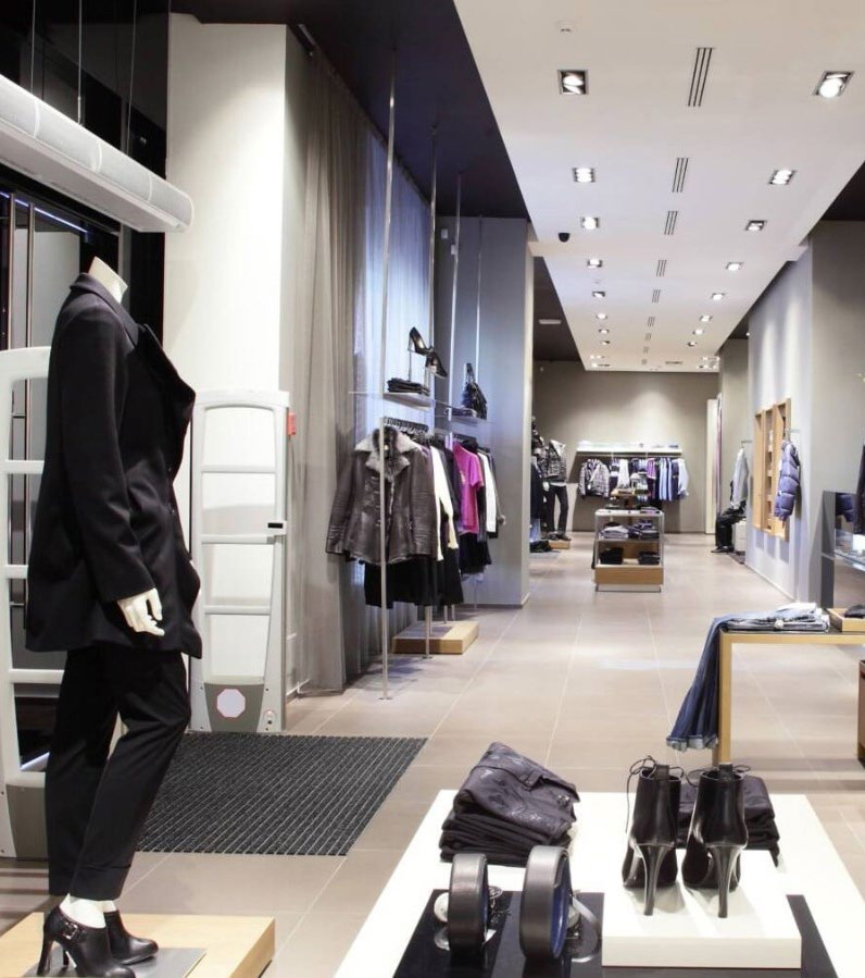 Corso - La boutique come superluogo di esperienze: inizia la  nuova avventura tra commessa e cliente